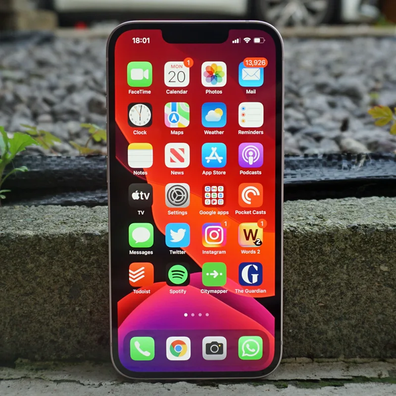 Zamena stakla ekrana iPhone 13